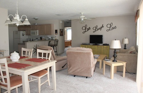 Calumet Grove House | Cozy Patio Villa, close to Nancy Lopez Champion Golf & 4 Executive Golf Courses
