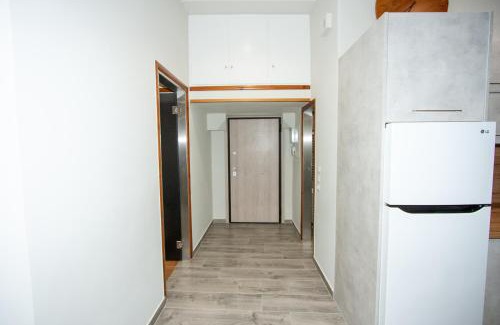 Nea Ionia Apartment | Cozy Penthouse next to Station