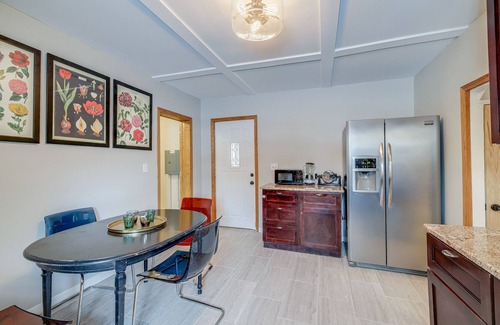 West Seventh House | Cozy Pet-Friendly Corner