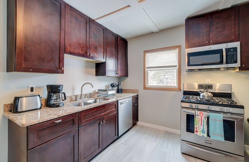 West Seventh House | Cozy Pet-Friendly Corner