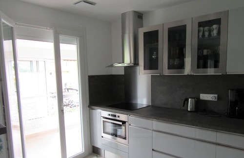 Baillargues Villa | Cozy pied-à-terre - villa located in a dead end street in BAILLARGUES (34670)nn