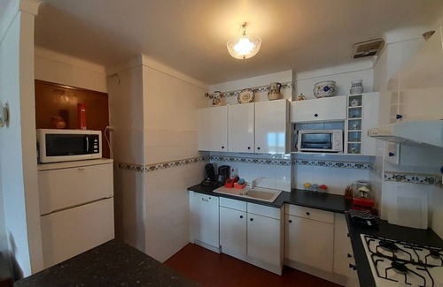 Egat Apartment | Cozy, practical mountain apartment with superb views of the Cerdagne WIFI