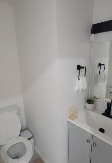 Calverton House | Cozy Private 1 bedroom