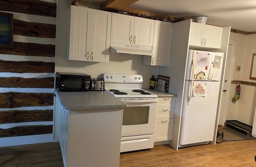 Greater Madawaska Cabin | Cozy private cabin with wifi. Close to Ski, Golf, Lakes and beach.Dog friendly
