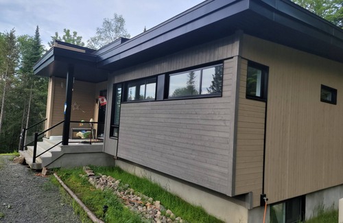 Mont-Tremblant House | Cozy private Ground floor with 2 bedrooms. A Perfect Getaway & It's Pet friendly