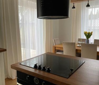 Parnu Villa | Cozy private house with backyard and hot tub