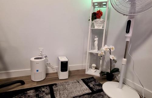 Northeast Edmonton Apartment | Cozy Private Luxury 1bdr Suite Edmonton NW