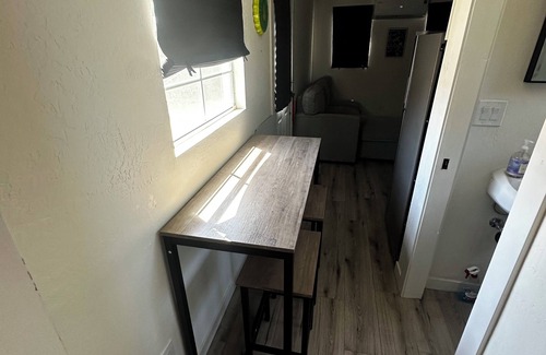 Alhambra House | Cozy, Private Phoenix Tiny Home