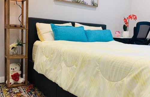 Mountain View House | Cozy private room in a house for two in Martinez