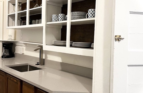 Pueblo Apartment | Cozy, Pueblo Downtown Apt. Unit #2- Bottom Unit. City Center 1.2 Miles away.