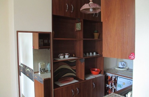 Hristo Botev Apartment | Cozy quiet studio apartment in central Varna