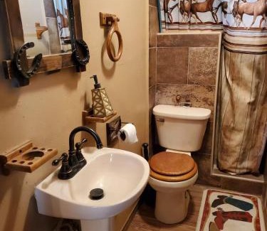 Garciasville House | Cozy Ranch Cabin