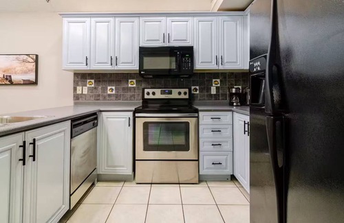 Durham Region House | Cozy, Relax and Recharge