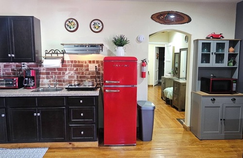 Harbor Apartment | Cozy relaxing home No pet feesn