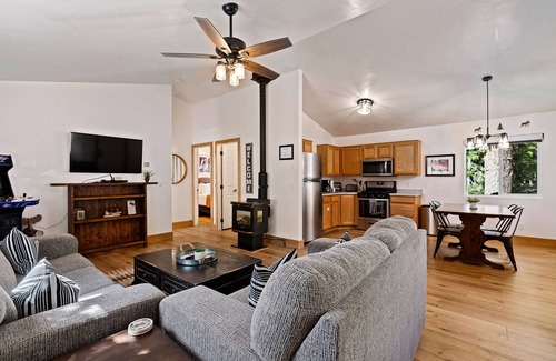 Duck Creek Village Cabin | Cozy & Renovated 2BR Moose Cabin in the Forest