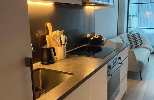 Shaughnessy Village Condo | Cozy Rental in Heart of Downtown