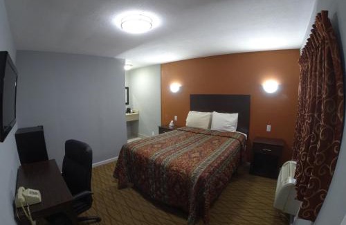 Des Moines Hotel | Cozy Rest Motel