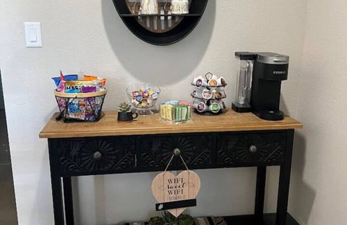 Clovis Apartment | Cozy Retreat Apartment