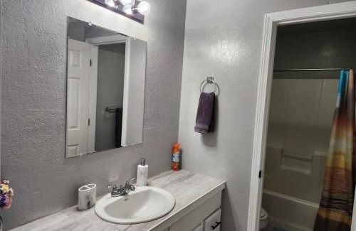 Lawton House | Cozy Retreat Family Pet Friendly Near Ft Sill