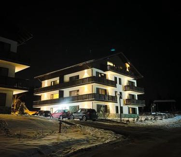 Vladeni Apartment | Cozy Retreat Grand Chalet Aparthotel