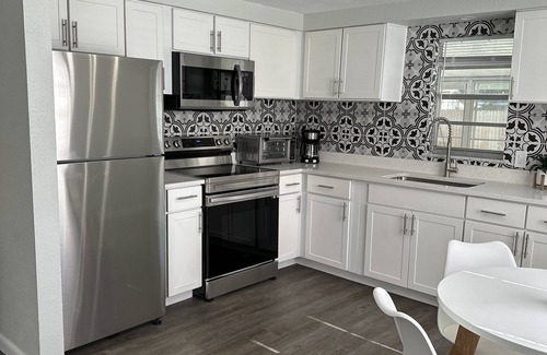 Downtown Zephyrhills House | Cozy Retreat Near Downtown Zephyrhills