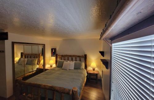 Steam Engine Meadows Apartment | Cozy Retreat with Scenic Views- Prestige Vacations
