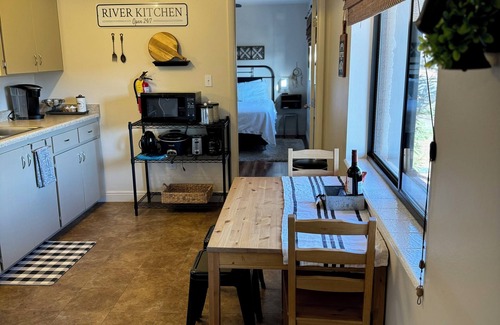 Virgin Apartment | Cozy RIVERFRONT Apt, at Zion NP, Views Views Views!