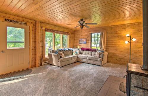 Camp Grove House | Cozy Riverfront Getaway Fishing On-Site!