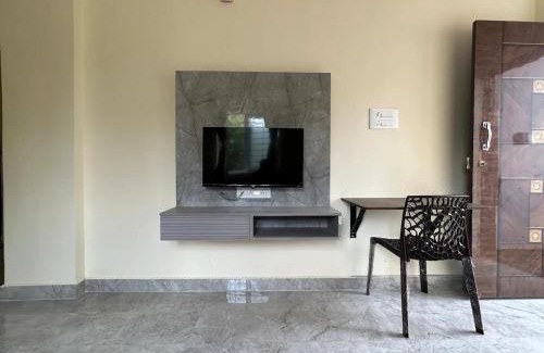 Electronics City Apartment | Cozy Room 1Bhk with Lift 501