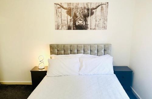 Drumchapel House | Cozy Room in Glasgow West End