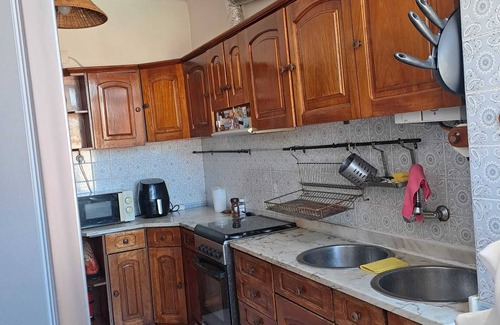 Cova da Piedade Apartment | Cozy room in local family's apartment