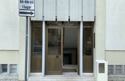 Olivais Apartment | Cozy room next to Metro Station, close to Airport , easy access to city center