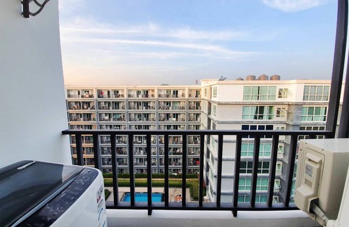 Phuket Apartment | Cozy room (pool view) phuket in town