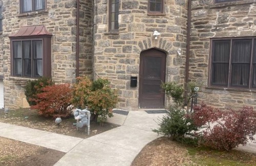 Elkins Park House | Cozy Rooms Available Escape to Tranquility Experience Unforgettable Comfort