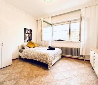 Wittau Apartment | Cozy Rooms in a Villa for Groups, 16-Mins to Blumengärten