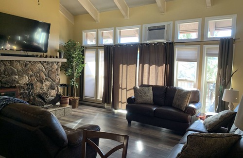 Ruidoso Condo | Cozy Ruidoso Home With A View/Convenient Location