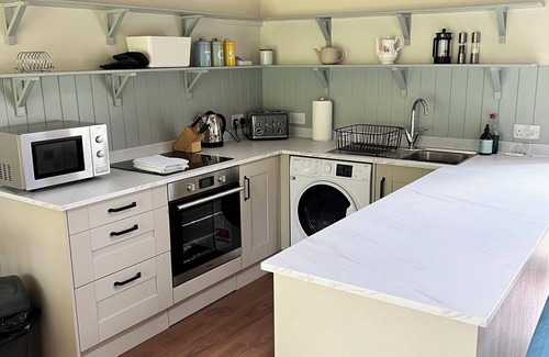Blairgowrie Cottage | Cozy Rural Cottage close to the Cairngorms National Park