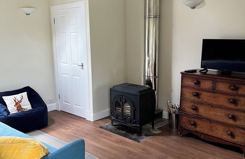 Blairgowrie Cottage | Cozy Rural Cottage close to the Cairngorms National Park