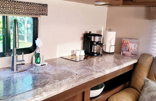 Lehigh Acres House | Cozy RV retreat