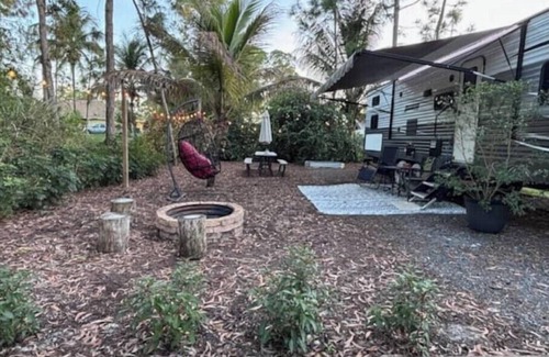 Hunt Club House | Cozy RV with Saltwater Pool & Hot Tub