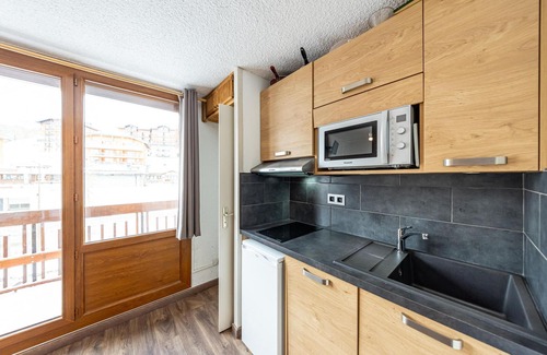 Montgellafrey Apartment | Cozy Studio for 4 near Ski Slopes with Mountain Views, Saint François Longchamp
