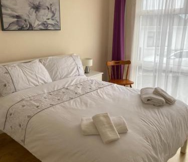 Lahinch House | Cozy seaside home,3 minute walk to village/beach