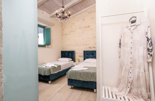 Prines House | Cozy Secret Home with Jetted Tub