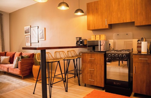 Entebbe Apartment | Cozy & secure lakeside 2BR, 2BA family & remote-work friendly