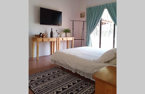Tanjung Bungah House | Cozy Serene Spacious Homestay close to Beach at Tanjung Tokong, Penang