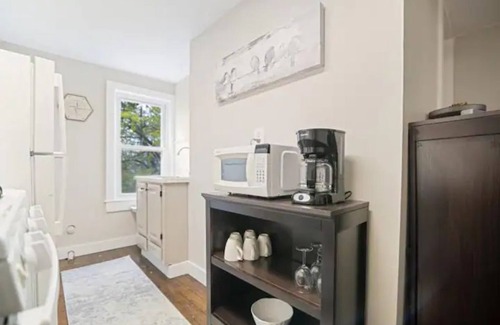 Branford Center Apartment | Cozy Shoreline Stay