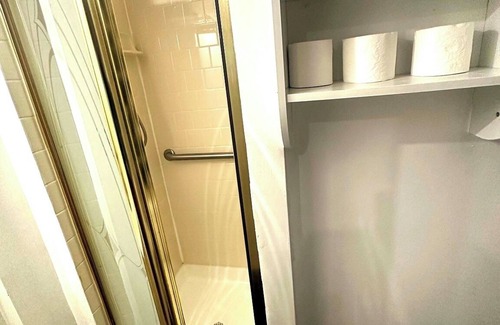 Calverton Apartment | Cozy Silver Spring, MD Basement Suite Near DC & White Oak