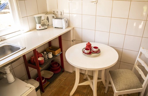 Lagos Cottage | Cozy Single Room in the Unspoiled Countryside