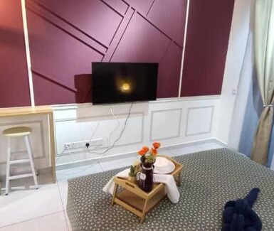 Bukit Indah Apartment | Cozy Sky Trees, Aeon, Netflix & Pool Views