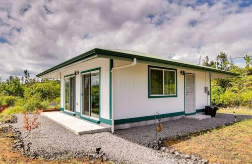 Keaau Apartment | Cozy Space - 1 Mi to Ocean!
